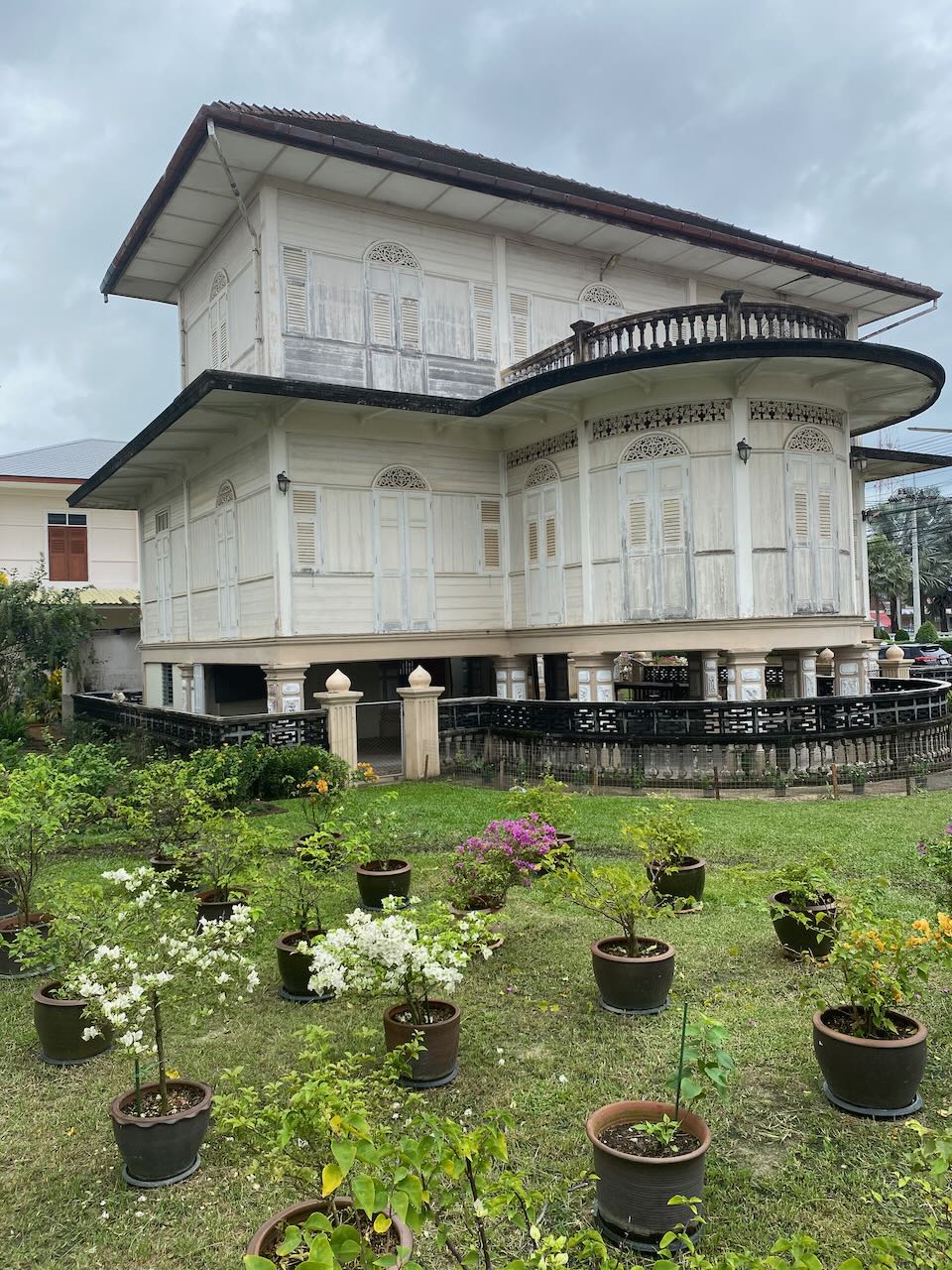 The palace in Sai Buri.