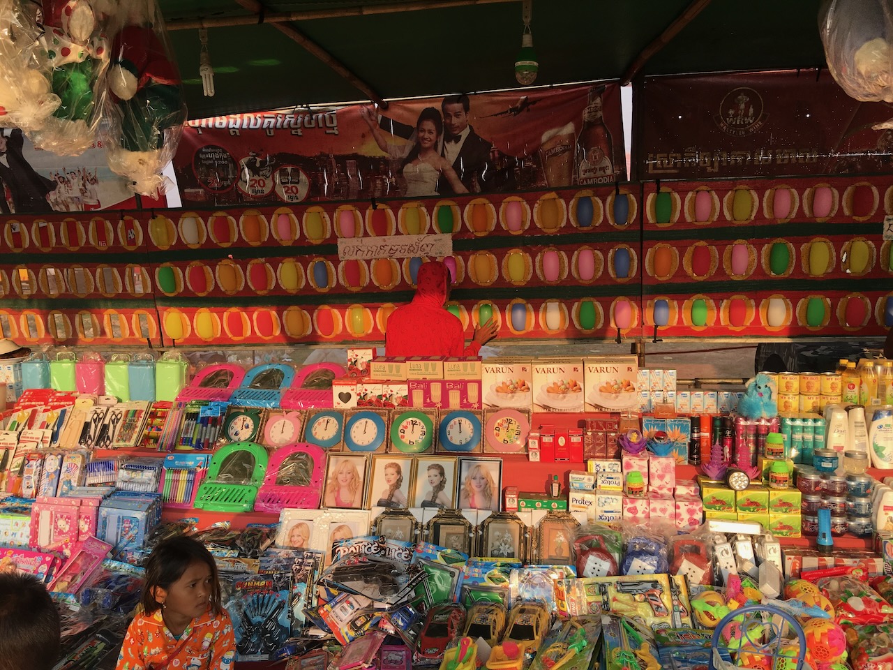 Games and prizes at the fair